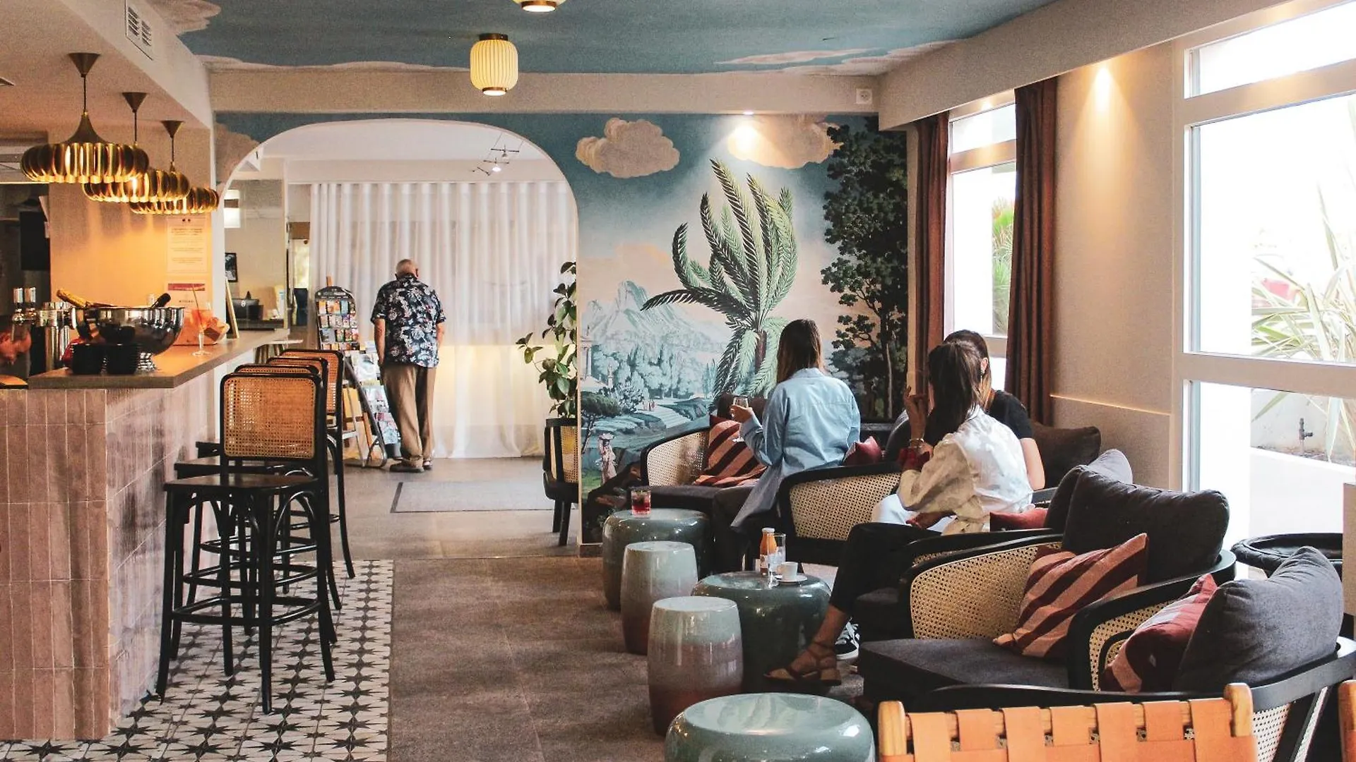 Hotel-Restaurant Isidore Nice Ouest, Hotel Renove contacts