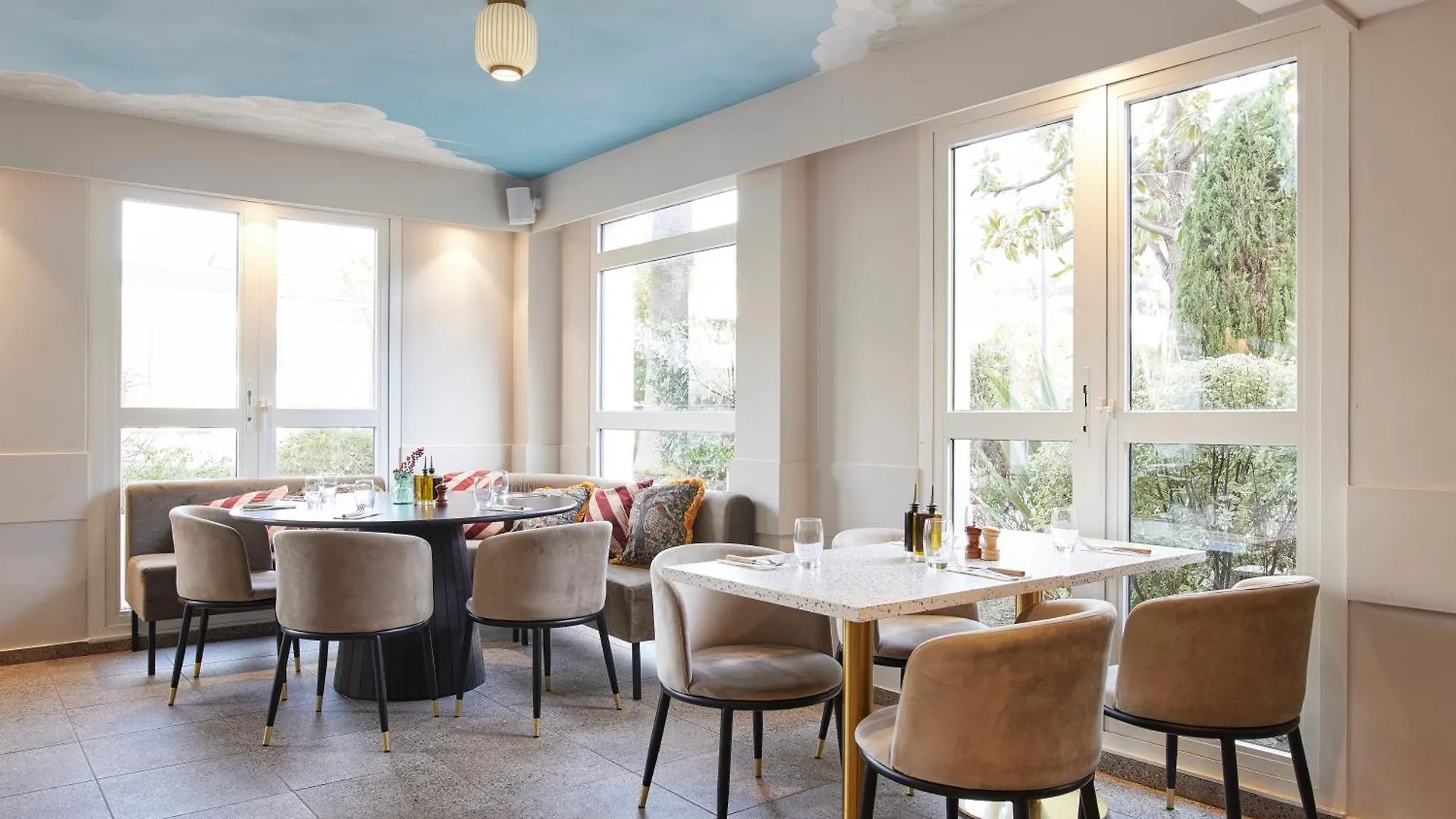 Hotel-Restaurant Isidore Nice Ouest 3*,